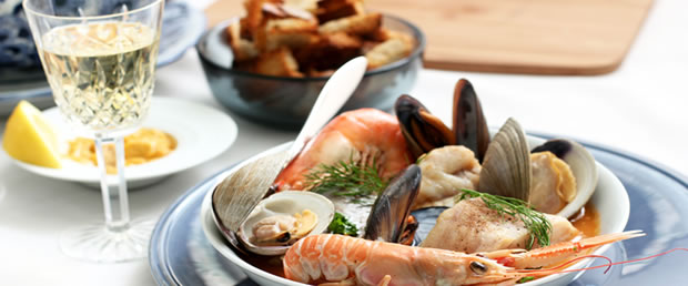 White wine and Seafood